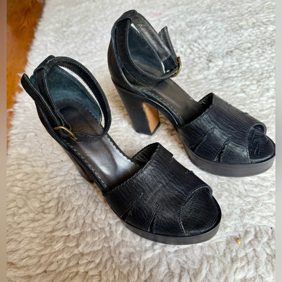 Fiorentini + Baker Black Platform Heel Sandals 7.5 LIKE NEW